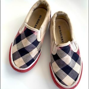 Burberry slip ons unisex for kids 7 US